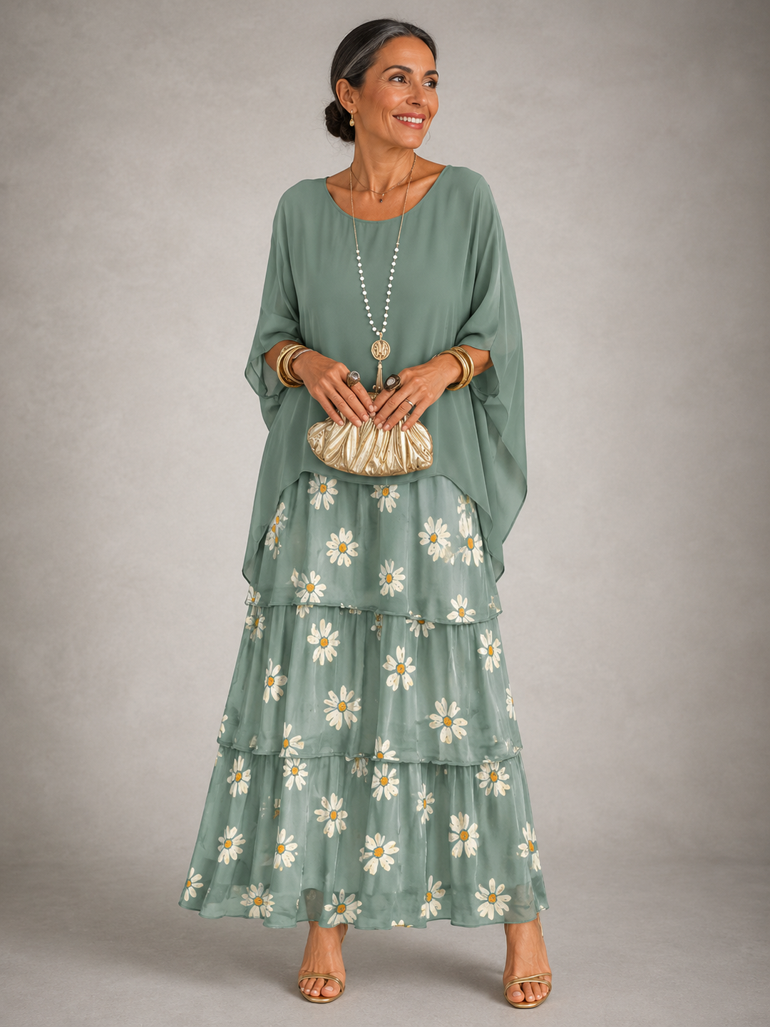 Lara  | Graceful Maxi Dress with Flowing Design