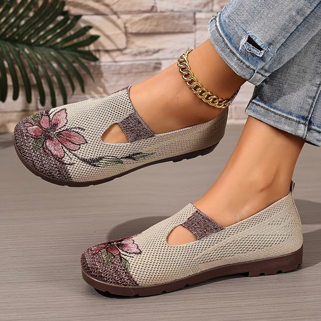 Rosalie™ — Chic Ergonomic Ballet Flats Featuring a Floral Design